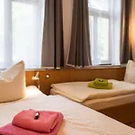 Pension an der Pillnitzer Schlossfähre